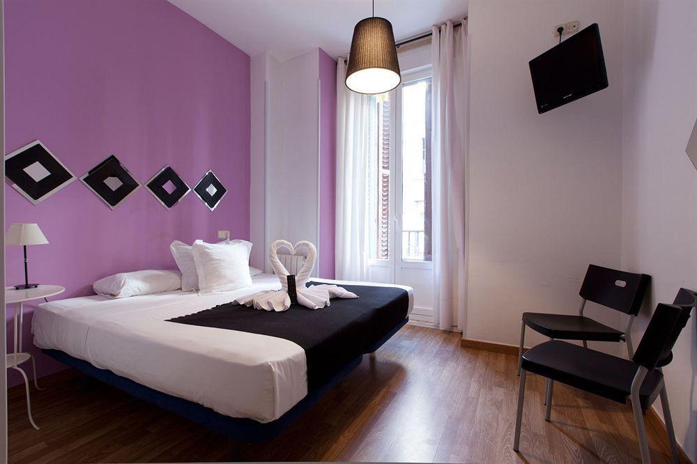 Thc Gran Via Hostel Madryt Zewnętrze zdjęcie