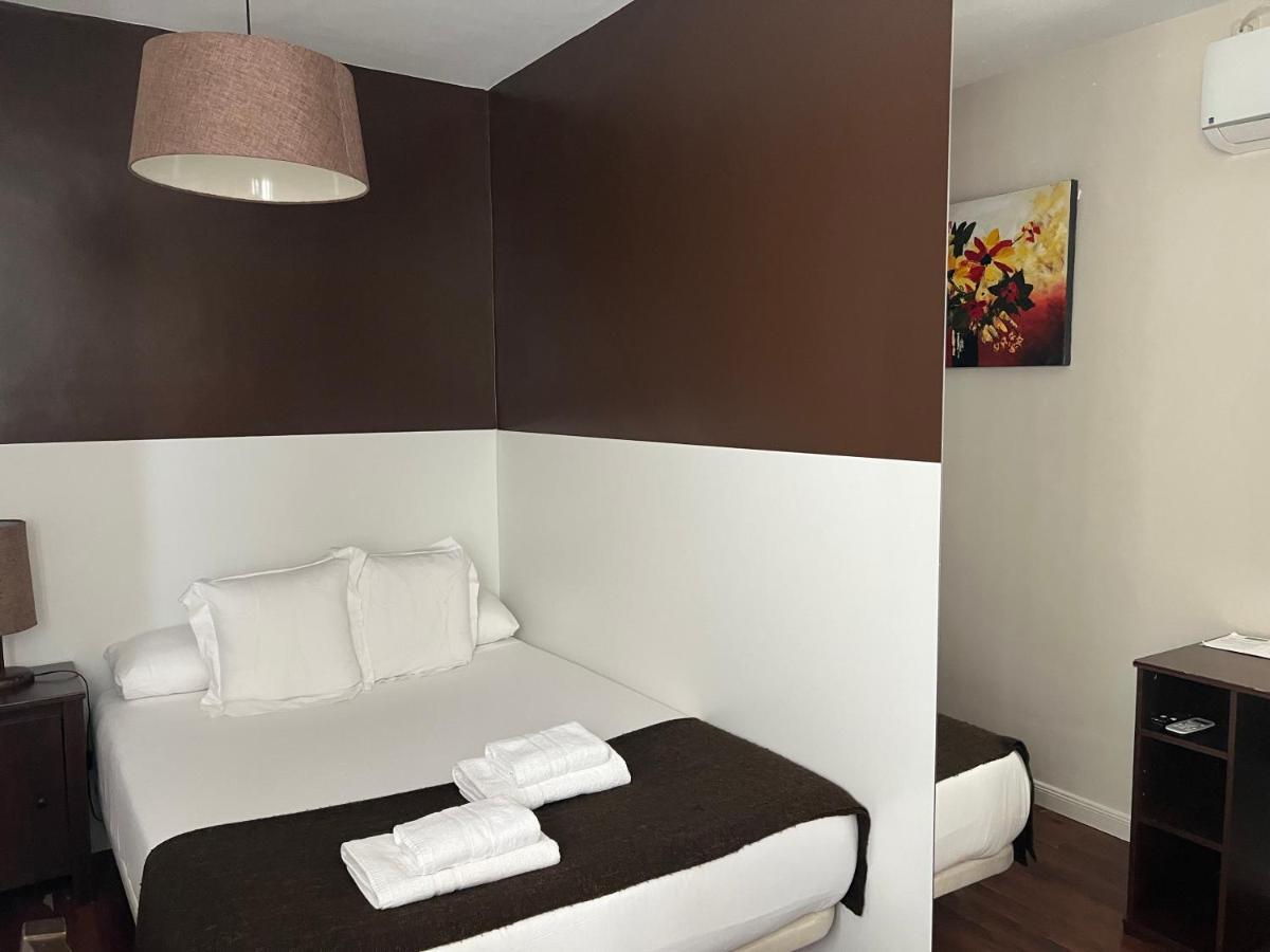 Thc Gran Via Hostel Madryt Zewnętrze zdjęcie