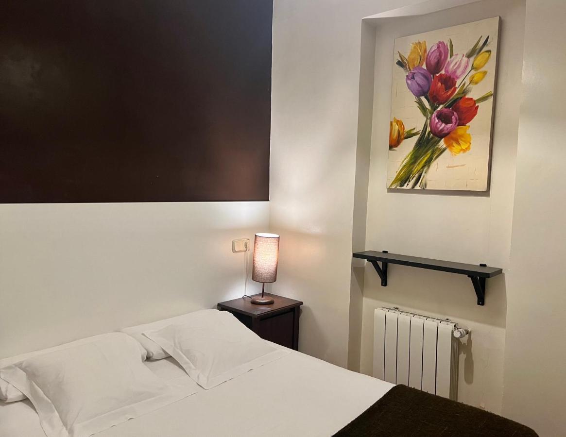 Thc Gran Via Hostel Madryt Zewnętrze zdjęcie